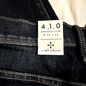 LUCKY BRAND Jeans Men's Size 36x32 Dark Blue 410 Athletic Straight Fit Stretch - Picture 1 of 16