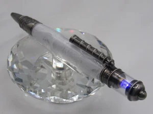 BEAUTIFUL HANDMADE LIGHTHOUSE TWIST BALL POINT PEN IN SNOWBALL COLOR - Picture 1 of 4