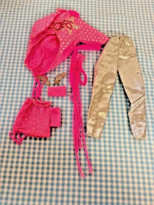 Vintage 1986 Barbie & the Rockers Pink Outfit with shoes - Picture 1 of 5
