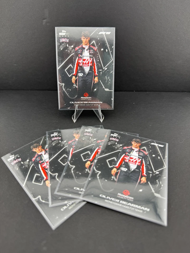 Topps F1 2025 luces Oliver Bearman Nero Fórmula 1 novato radiocontrol Foto 1 de 2