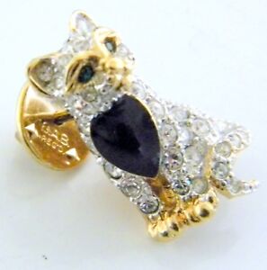 CRYSTAL ANTIQUED GOLD PLATED KITTY CAT BROOCH PIN w/ ONYX HEART by B.A.B Reg d  