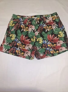 New York & Company Womens Floral Cuffed Chino Shorts W/ Pockets / Belt Loops Sz4 - Picture 1 of 15