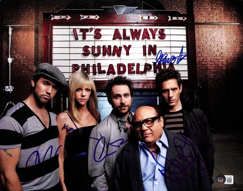 It's Always Sunny in Philadelphia Cast x 5 Signed 11X14 Photo BAS Cover