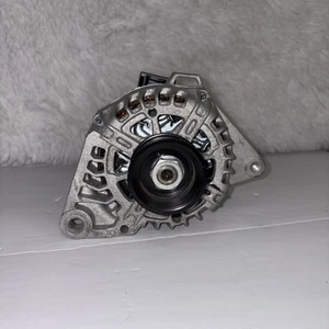 Alternator For Hyundai Elantra 2011-2017 1.8L,2014-2016 2.0L 90 Amp 37300-2E200 - Foto 1 di 10