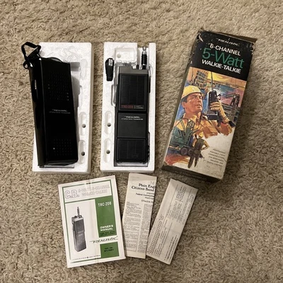 REALISTIC TRC-208A/208 A WALKIE TALKIE- BRAND NEW!! Stranger Things movie prop!! - Image 1 of 4