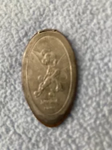 RETIRED DISNEYLAND TINKERBELL SITTING FAIRY PETER PAN SOUVENIR PRESSED QUARTER - Picture 1 of 3