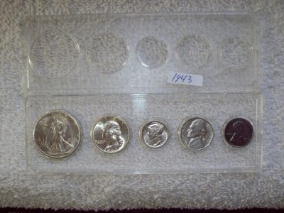 1943  PHILADELPHIA MINT SET WITH SILVER NICKEL AND STEEL CENT - Image 1 of 4