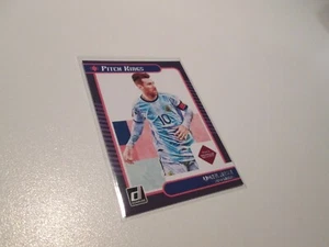 Lionel Messi Pitch Kings  #10  Panini Donruss   2021-22 - Bild 1 von 3