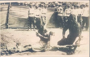 Hombre atado a China antes de la tortura RPPC 1920 - ¡raro! - Imagen 1 de 2