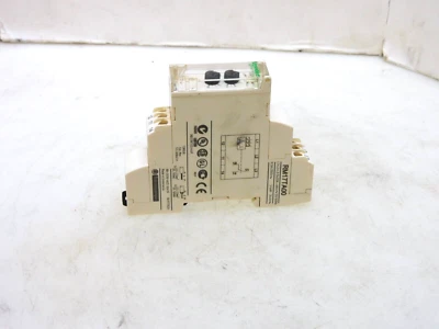 SCHNEIDER RM17TA00 ELECTRONIC CONTROL TIMER RELAY 208-480V 0,1-10S 5-15% - Imagem 1 de 4