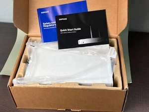 Sophos XGS 126W Firewall / Security Appliance No Power Cord - Afbeelding 1 van 17