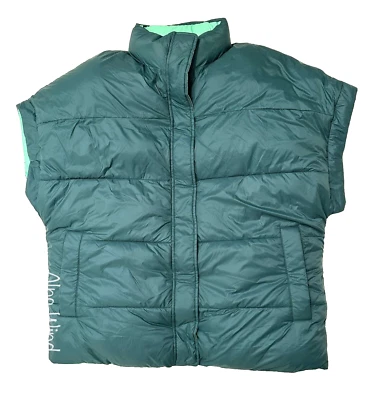 Chaleco acolchado reversible UGG Sydnee para mujer en fondo marino/verde primavera talla M NUEVO CON ETIQUETAS $198 Foto 1 de 4