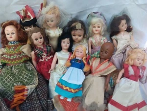 Lot of 11 Vintage Hard Plastic, Blinking Eye Dolls. - Picture 1 of 13