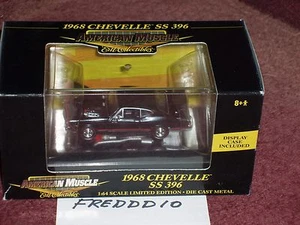 Ertl 1968 Chevy Chevelle SS396 Hardtop schwarz 1/64 mit Vitrine  - Bild 1 von 4
