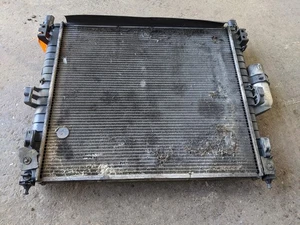 MERCEDES ML 270 2005 WATER COOLING RADIATOR A1635002704 - Picture 1 of 3