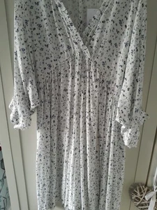 New NEXT White Ditsy Floral Relaxed Kimono Sleeve Dress Size 16 - Picture 1 of 14