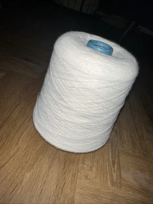 White Machine Knitting Wool - Image 1 of 2