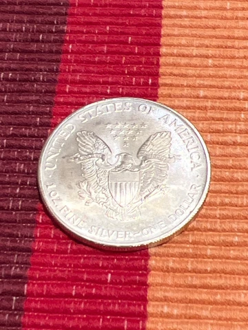 2002 LIBERTY ONE DOLLAR 1OZ FINE SILVER COIN Cover