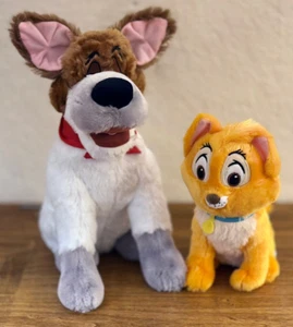 Disney 100th Anniversary Decades Plush, OLIVER & CO, NWT + Collector Mesh Bag - Picture 1 of 4