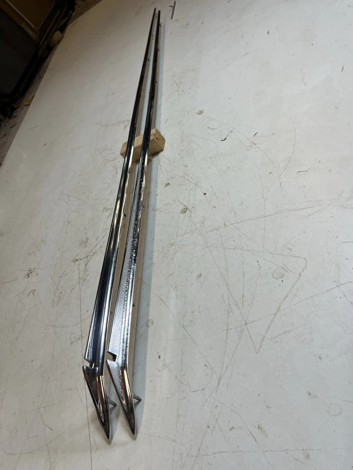 Buick Hood 1966 moldura de lanza moldura cromada Wildcat Electra 225 Lesabre 1374925 Foto 1 de 4