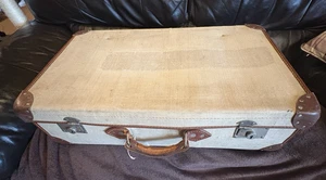 Vintage Military Issue Large Suitcase = British Army - Demob Canvas/Leather 1974 - Picture 1 of 21
