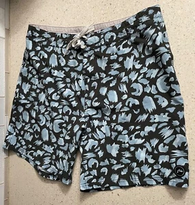 Rusty Mens Size 32 Board Shorts Surf Swim Trunks Black Animal Print Drawstring - Picture 1 of 3