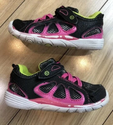 Sz 6M Toddler STRIDE RITE "Vista" Girls Black Sparkle Hot Pink Leather Sneakers - Image 1 of 4