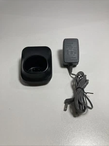 Panasonic PNLC1010 YA Telefon bezprzewodowy Słuchawka Baza ładująca z / PQLV219 AC Adapter - Zdjęcie 1 z 7