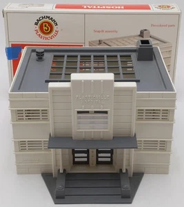 Bachmann Plasticville 1961 Vintage O Hospital Kit di Costruzione EX/Box - Foto 1 di 8