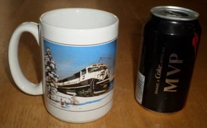 [BURLINGTON NORTHERN RXR] "NORTHERN EXPOSURE- SD70MAC LOCOMOTIVE", Coffee Cup - Picture 1 of 9