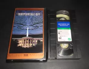 Independence Day (VHS, 1997, Widescreen Series) THX Rare Sci-Fi Action Clamshell - Picture 1 of 4