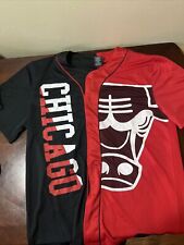 Chicago Bulls Jersey Style Shirt Size XXL NBA Short Sleeve Red Black UNK