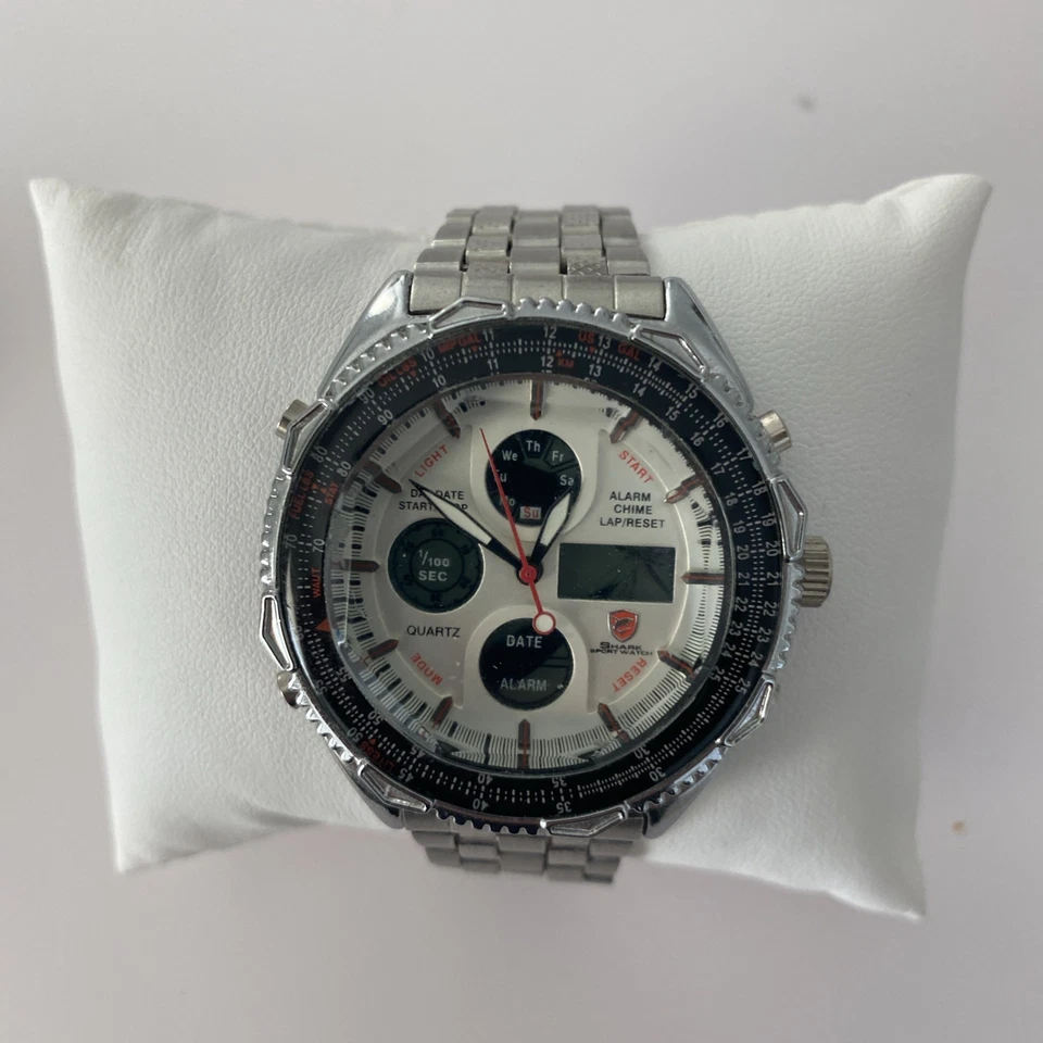 Reloj deportivo Shark DS012S movimiento de precisión resistente al agua (ver descripción) Foto 1 de 4