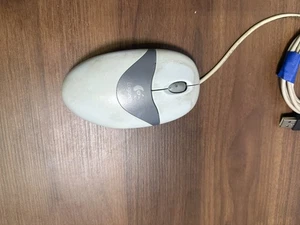 Logitech Wired Optical Mouse PS/2 Vintage (Classic Beige) - Picture 1 of 3