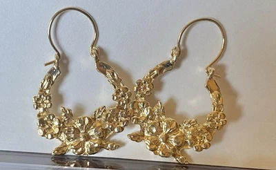 Pendientes colgantes flores filigrana chapados en oro amarillo de 14K para mujer nuevos Foto 1 de 4