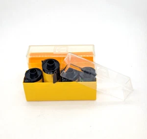 2x RETRO ORGINAL KODAK 35mm FILM CASE 4x Filme - Bild 1 von 8