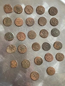 Lot of 27 PCS 1600S Spain Spanish Colonial Bronze Pirates Coin Maravedis Philip - Picture 1 of 19
