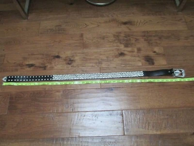 NUEVO CON ETIQUETAS 100% Cuero Cristal Swarovski Negro/Plateado Cinturón 43" Largo Punta hasta Final Talla S Foto 1 de 4