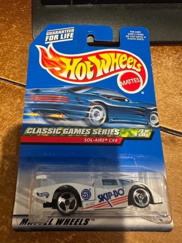 1999 Hot Wheels Classic Games Series Sol-Aire CX4 #983 - Image 1 of 1
