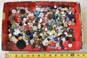 Vintage Sewing Button Lot, 12.8 Ounces Net Weight Lot, B19 - Picture 1 of 5