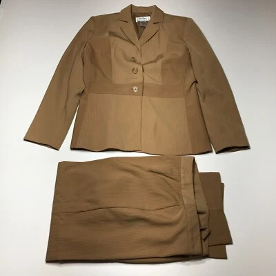 Conjunto de traje Bob Mackie para mujer talla 8P marrón tostado camel 2 piezas chaqueta blazer y pantalones Foto 1 de 4