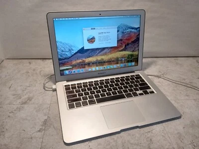 Apple MacBook Air 13" 2010 Intel C2D 1.86GHz 4GB 256GB 10.13 930M *READ* -RR - Image 1 of 4