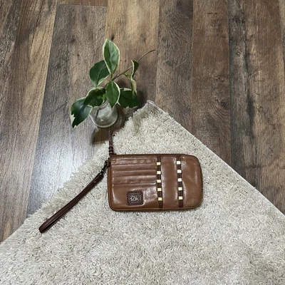 The Sak 棕色皮革小号拉链闭合虹膜卡片腕带钱包 — 第 1/4 张图片