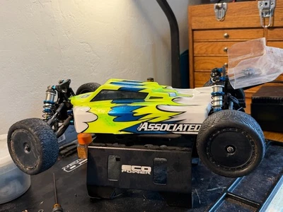 Associated RC10B74.1 Buggy with Futaba T4PM controller - Image 1 of 4
