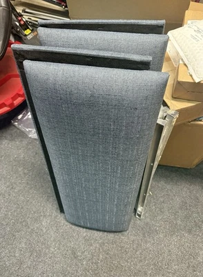 Paneles de cabecero tapizados montados en la pared Vänt 60" X 23" Queen-Full Foto 1 de 2