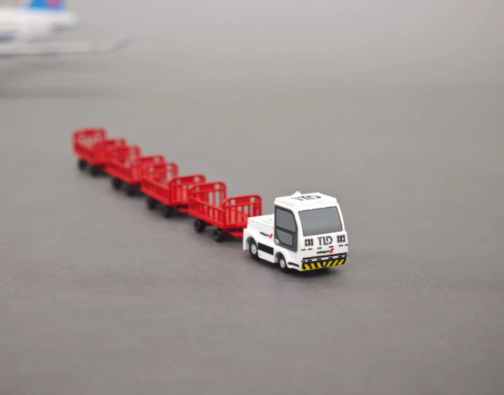 1:144/200 JET-16 Luggage Trailer Model 4 Red Carriages 3D Printed Model - Image 1 of 1