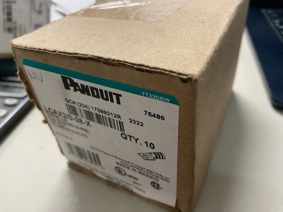 (8) New Panduit LCAX2/0-38-X Compression Copper Lug 2 AWG / 3/8" Hole - Image 1 of 1