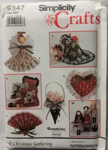 Simplicity Crafts 9347 UNCUT Holiday Ornaments, Pillows, Dolls Pattern - Picture 1 of 2