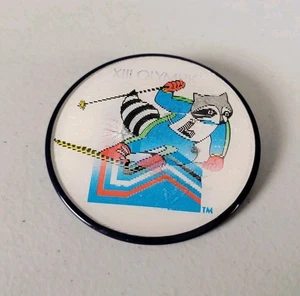 1980 XIII Juegos Olímpicos de Invierno Lake Placid Vari-Vue Parpadeo Pinback Botón Pinback Pin - Imagen 1 de 10