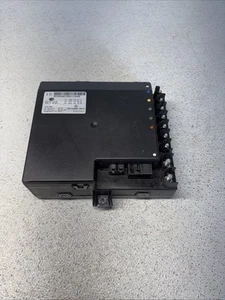 07-14 Mercedes W221 S550 CL550 Electric Power Supply Control Fuse Box Module - Picture 1 of 13